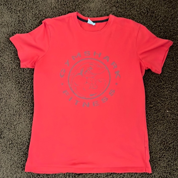 Red Gymshark T-Shirt - Picture 1 of 2